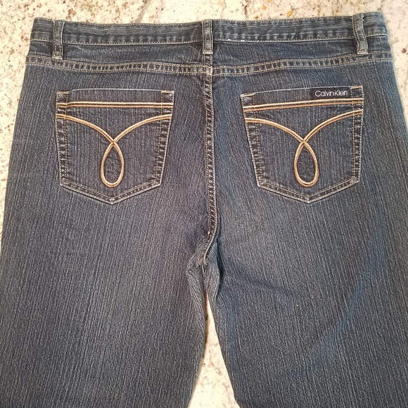 Calvin Klein • Jeans - Picture 2 of 8